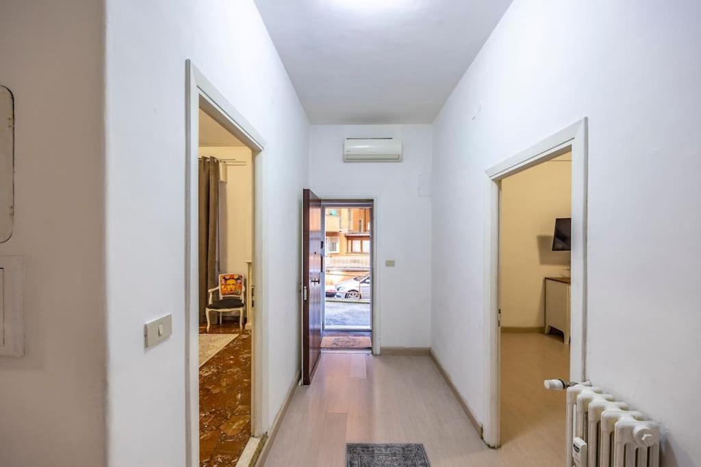 Apartment Frida Rom